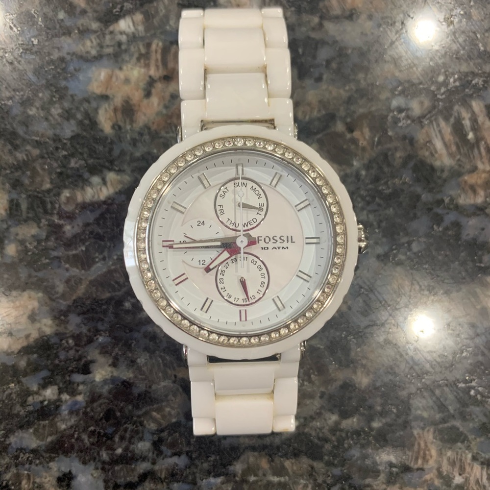 Fossil watch (Pearl white)